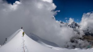 lobuche peak